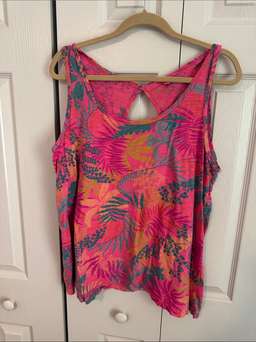 fresh produce Pink Tropical Print Tank with Keyhole Back